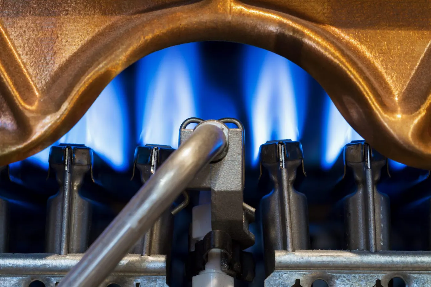 Gas